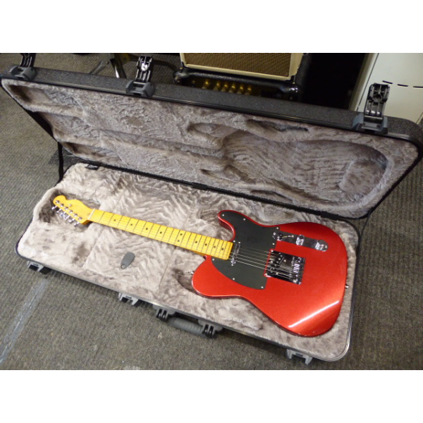 <p>Fender Ultra II Telecaster in mint condition with original hard case.</p><p>More pics coming soon!</p>
