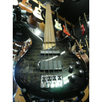 <p>Active 4-string with 1 single coil and 1 double coil wilkinson pickup. Black quilt finish.</p><p></p>