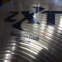 18" Medium thin crash in great condition.