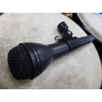 <p>Omni-directional dynamic microphone, made in Austria.</p><p>Originally intended as AKG's flagship microphone for broadcast/interview applications, but also well-suited to drum overhead duties.</p><br />