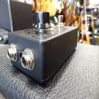 High quality nosie gate pedal in mint condition, with original box, carry case, and more.<br />