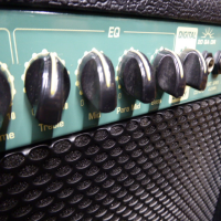 20 watt guitar practice amplifier in good condition.<br />