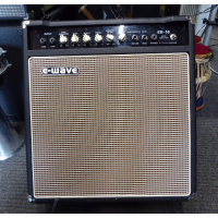 <p>50 watt bass guitar amplifier with tilt-back design.</p><p>Good condition.</p>