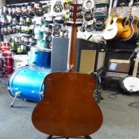 Classic entry-level acoustic guitar by Yamaha.&nbsp; Excellent condition.