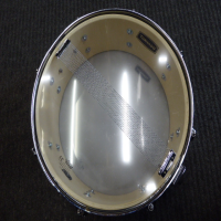 Decent entry-level snare drum in excellent condition.