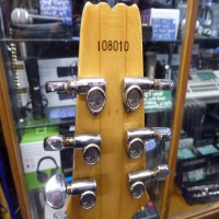 <p>Superb double-cut twin humbucking guitar made in Japan (Matsumoku factory, 1981).</p><p>Condition: Various bumps and bruises, a bit of fret wear, otherwise fine.</p>