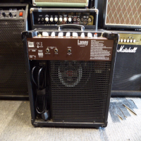 <p>Compact 15 watt/1 watt valve guitar amplifier in excellent condition.</p>