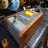 <p>Quality stereo chorus pedal at an affordable price.</p><p>Condition: Various scuffs and marks, but works fine.</p>