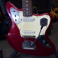 <p>2014 Mexican-made Jaguar with a factory road worn finish.&nbsp; Includes padded Fender bag.</p><p>Great condition.</p>