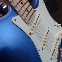 <p>2019 American Performer Stratocaster in Satin Lake Placid Blue finish.&nbsp; Includes padded Fender gig bag.</p><p>Condition: Tiny crack in scratchplate next to the horn screw (barely noticeable), otherwise mint condition.</p>