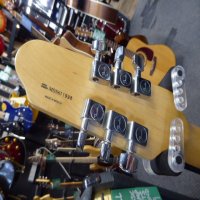 Mexican-made John 5 HB Telecaster in good condition.&nbsp; 2004 model.
