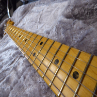 <p>2021 American Ultra HSS strat in a lovely arctic pearl finish.&nbsp; Includes original Fender hard case and case candy.</p><p>Condition: A tiny chip in the back finish and a little bit of fret wear, otherwise excellent.</p>