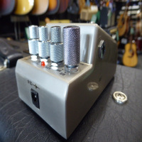 <p>Marshall Jackhammer distortion.</p><p>Condition: A few marks here and there, otherwise fine.</p>