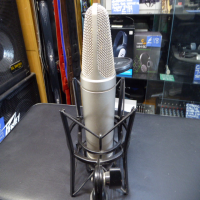 <p>Great wide-diaphragm condenser microphone with polar patterns, bass roll-off and sensitivity controls.</p><p>Highly-regarded within the industry as a very versatile microphone for any project studio.</p><p>Sounds smooth and detailed on vocals. Also great on acoustic instruments.</p><p>Very low noise specs make it an ideal choice for recording in untreated rooms or where external noise is present.</p><p>Excellent condition, with original shockmount and popper stopper.</p>