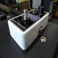 <p>Quality reverb pedal.</p><p>Condition: A few small scuffs, otherwise fine.</p>