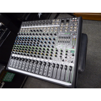 The Mackie ProFX16v2 is a 16-channel analogue mixer designed for live sound and home recording.<br />10 low-noise Vita mic preamps.<br />32-bit effects engine.&nbsp;<br />USB interface for recording or playback.&nbsp;<br />4-bus architecture + Main Outputs.<br />3-band EQ, one-knob compression on select channels, and a durable "built-like-a-tank" steel chassis.<br />2 aux sends for monitors.<br /><br />