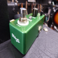 Affordable fuzz pedal in great condition.