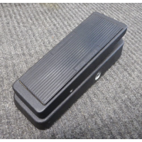 Dunlop Crybaby in excellent condition.