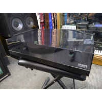 <p>The Rega Planar 3 is an iconic, multi-award-winning belt-driven audiophile turntable manufactured in the UK.</p><p>A classic of contemporary design aesthetics, with a superb sound.</p><p>RB330 Tonearm: Features Rega's legendary handmade precision tonearm designed with a low-friction vertical assembly.</p><p>Platter: Equipped with a precision 12 mm optiwhite float glass platter.</p><br />